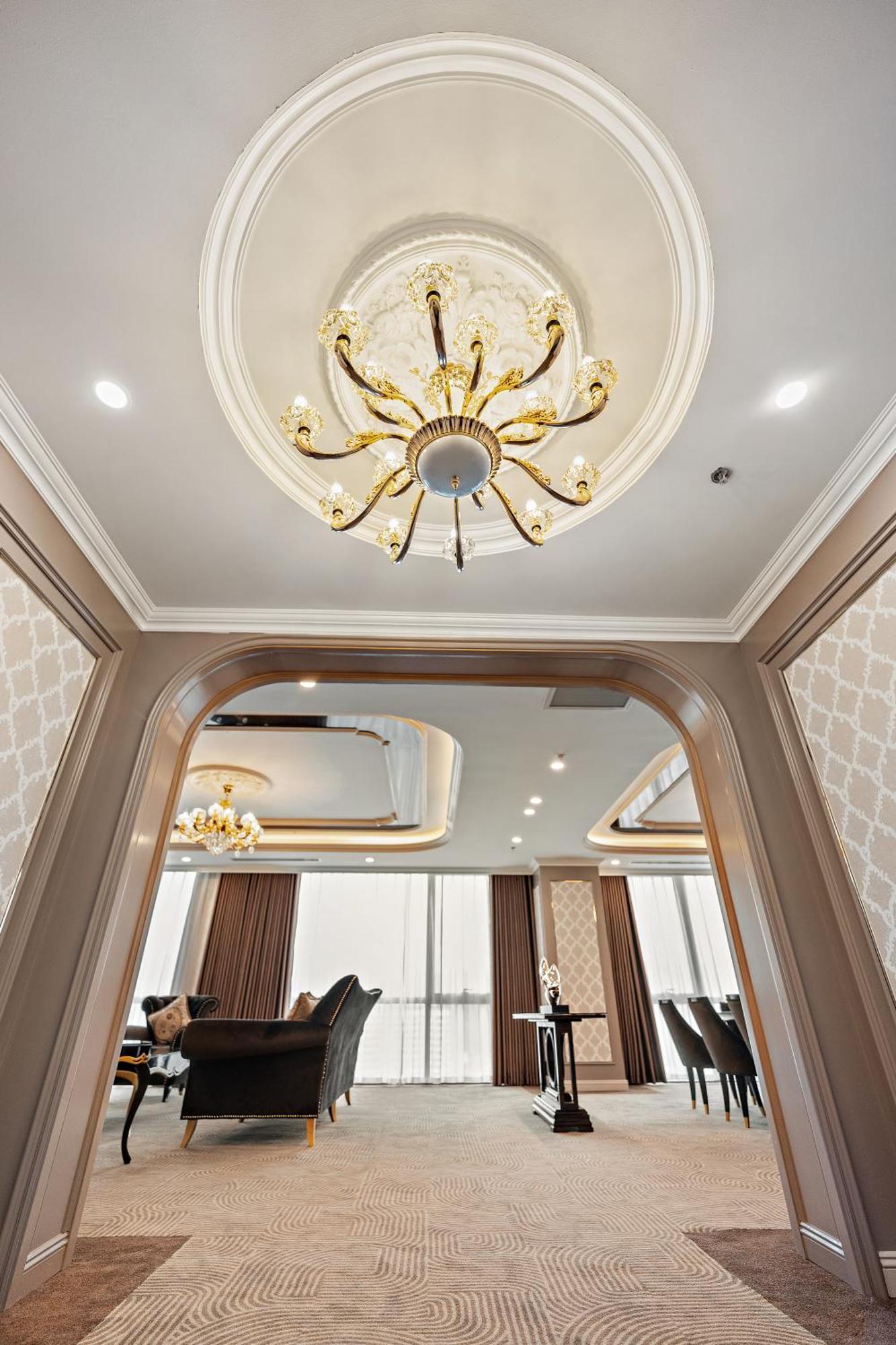 Muong Thanh Luxury Као Банг Екстериор снимка