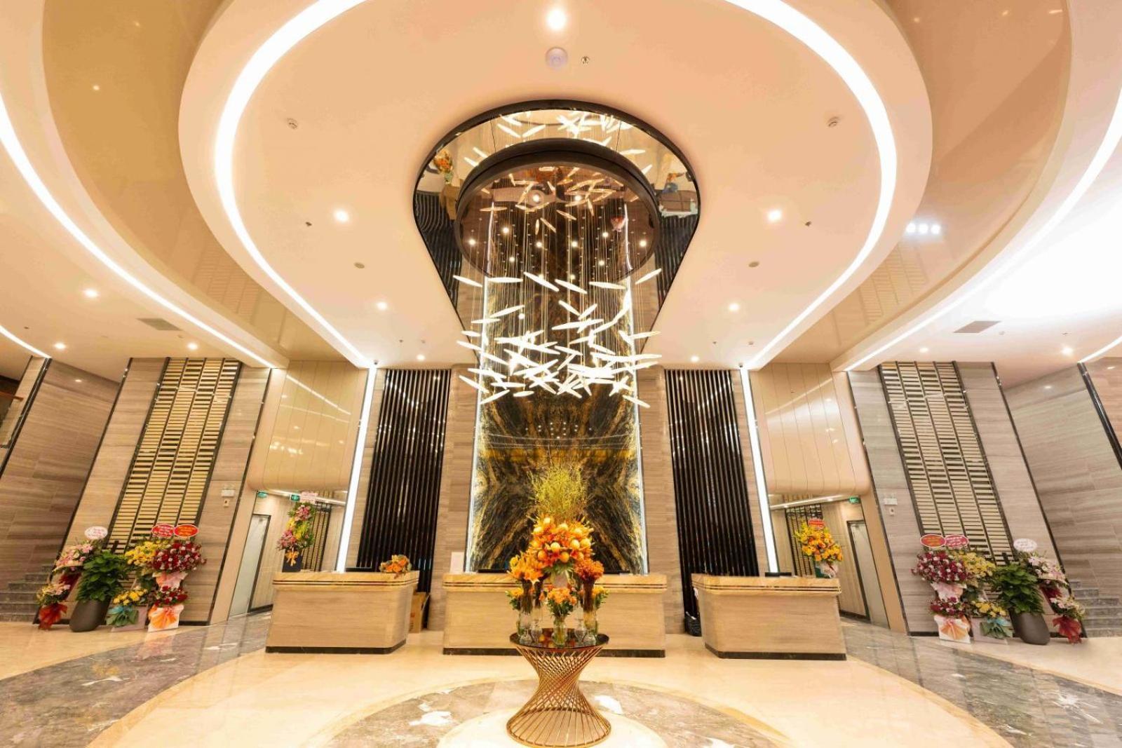 Muong Thanh Luxury Као Банг Екстериор снимка